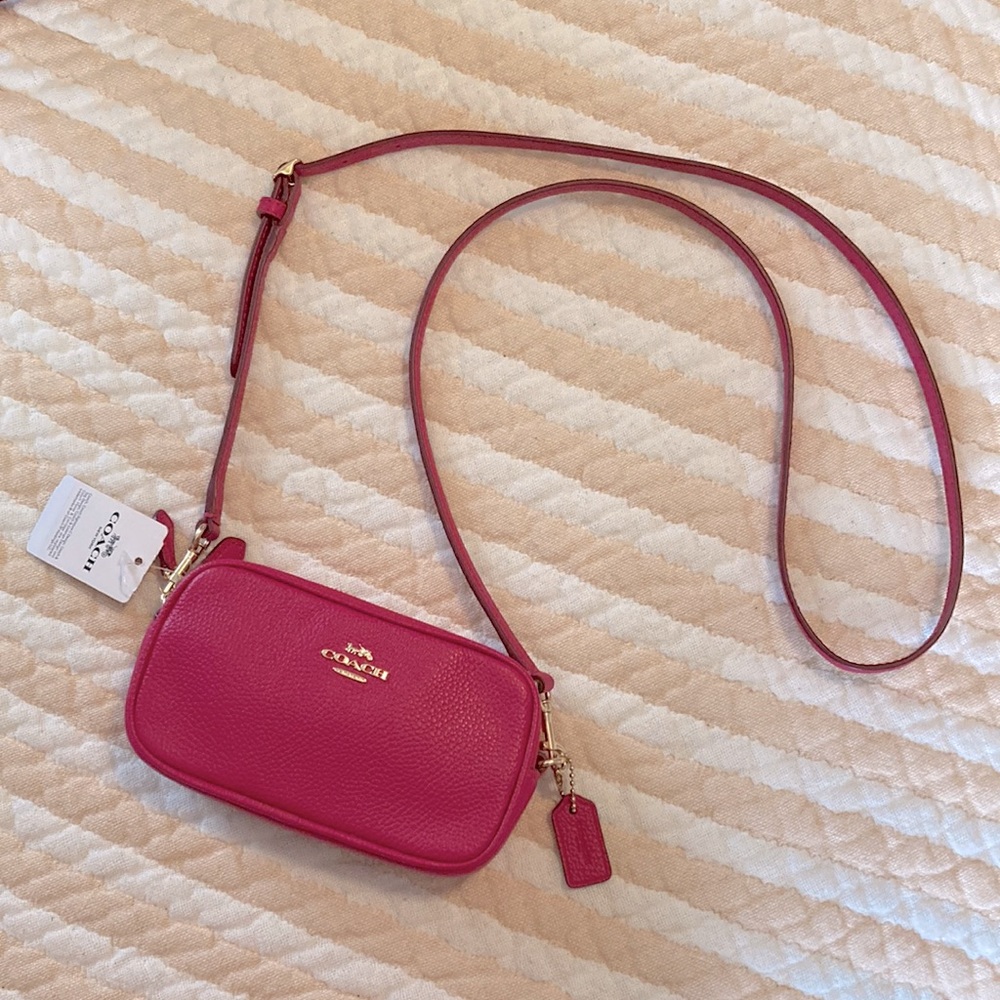 NWT Coach Crossbody Pouch